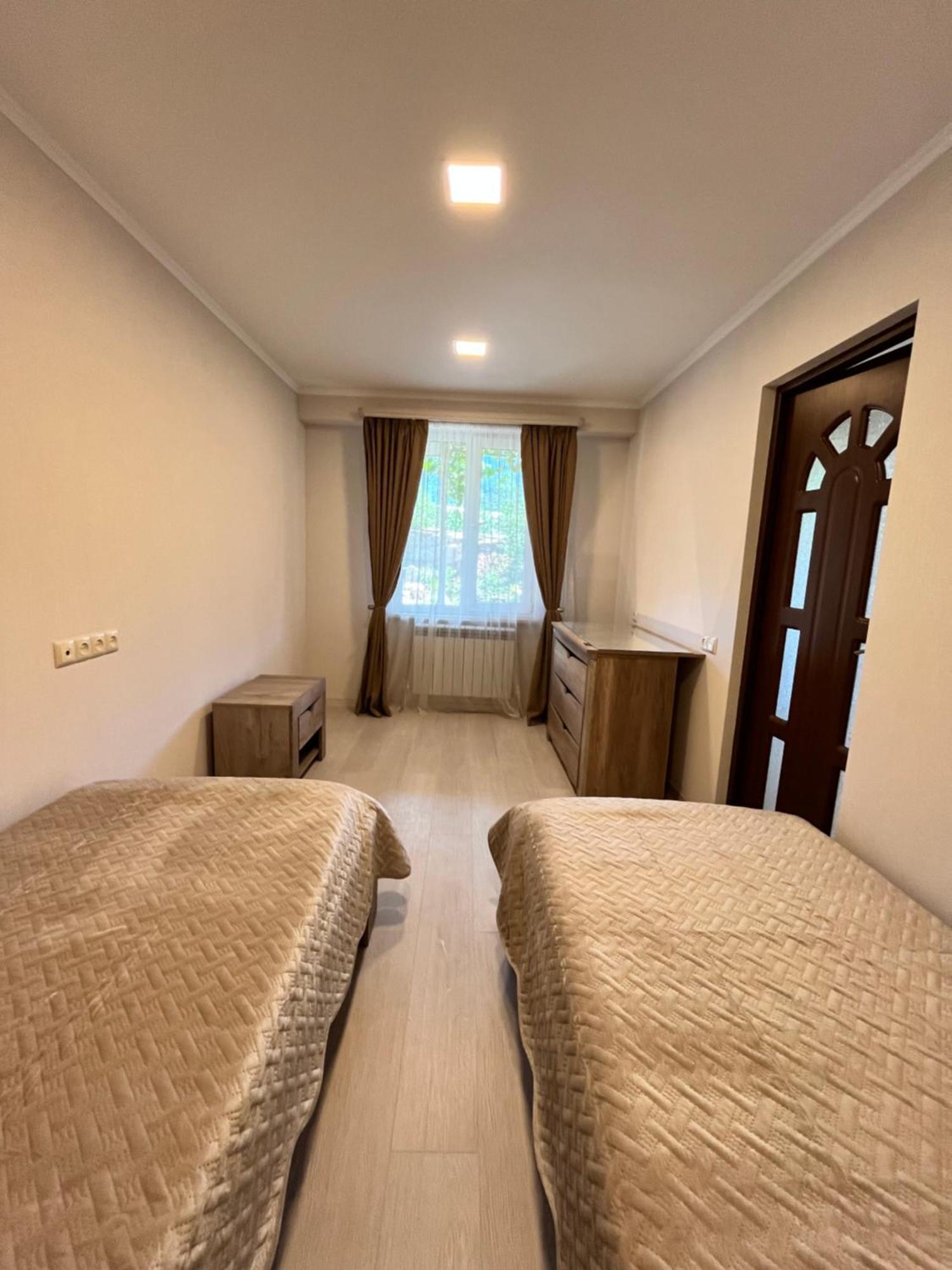 Green Park Guest House ดีลีจาน ภายนอก รูปภาพ